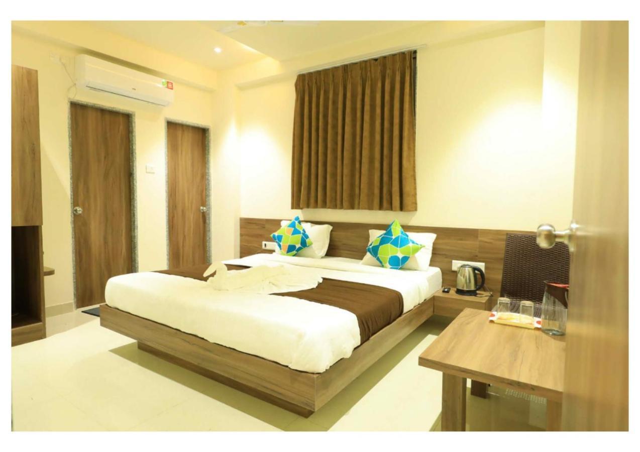 Hotel Scintilla Somnāth Εξωτερικό φωτογραφία
